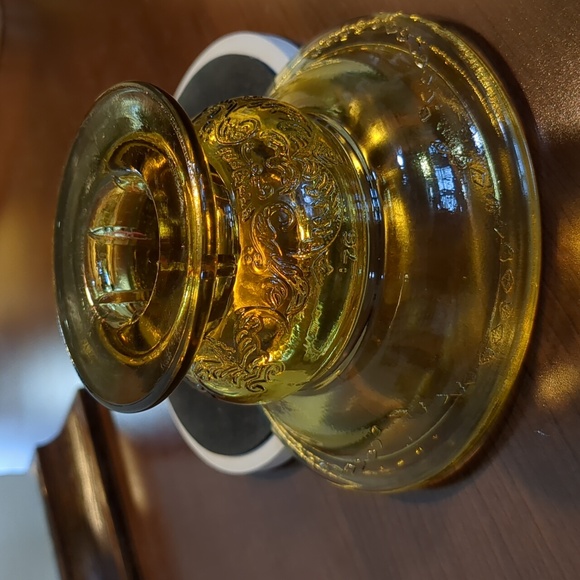 Federal Madrid Amber Glass Taper Holders - Picture 5 of 13